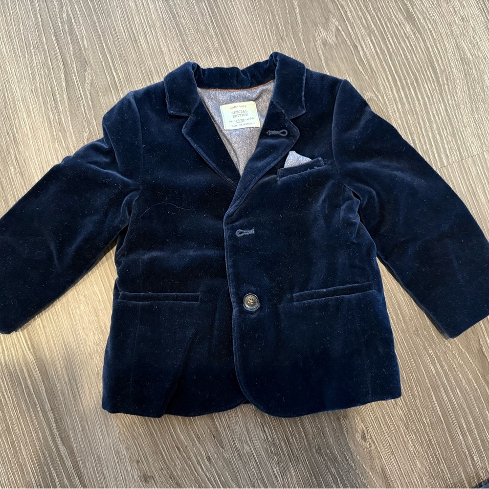 Zara baby boy Velvet Navy Blazer/Jacket Size 12-18 months. Special Edition